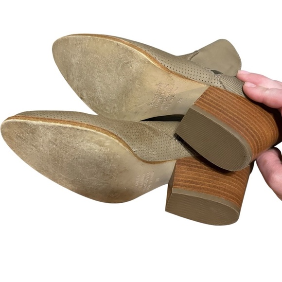 Silent D heeled ankle boots khaki western pointed toe booties 39/ 8 - 8.5 - Picture 16 of 16